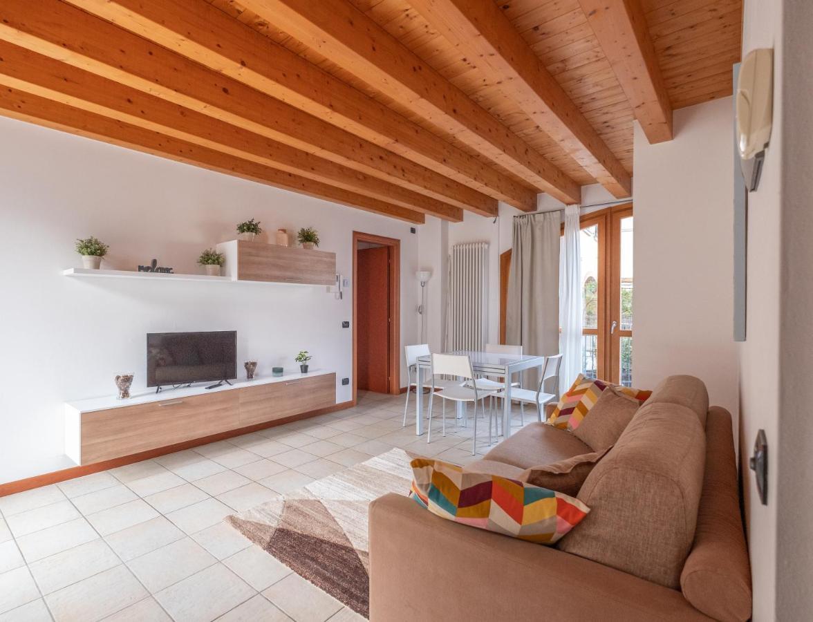 Happy Guest Apartments - Lake & Relax Riva di Solto Zewnętrze zdjęcie
