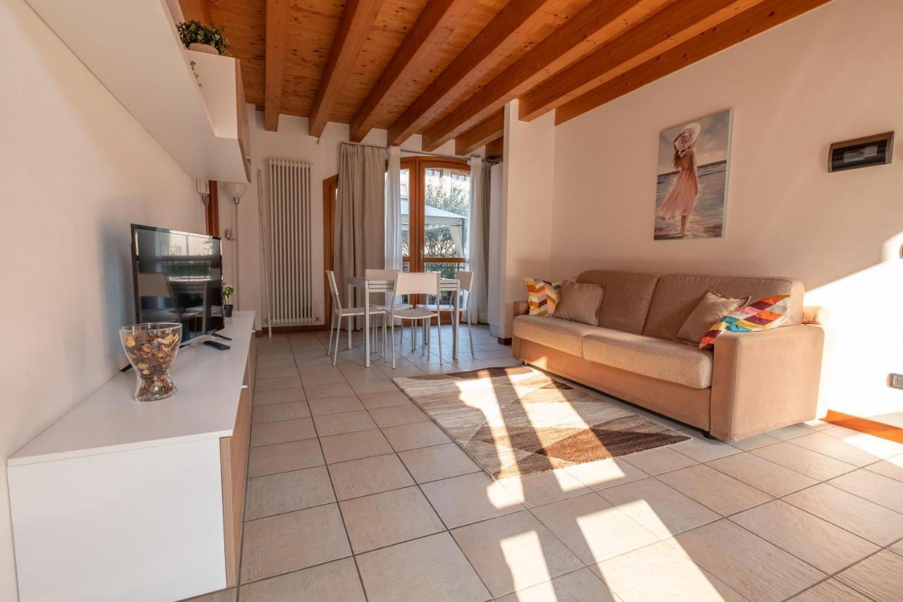 Happy Guest Apartments - Lake & Relax Riva di Solto Zewnętrze zdjęcie